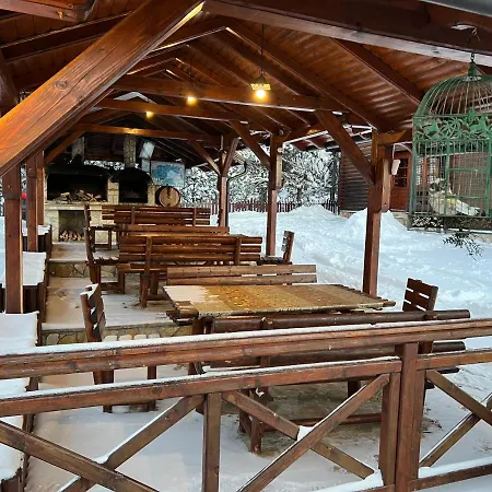 Brvnare Zakos Chalet *